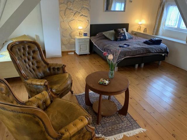 B&B Petit Chateau - Stijlvol Verblijf Centraal Gelegen In Zeeuws Vlaanderen Biervliet 外观 照片