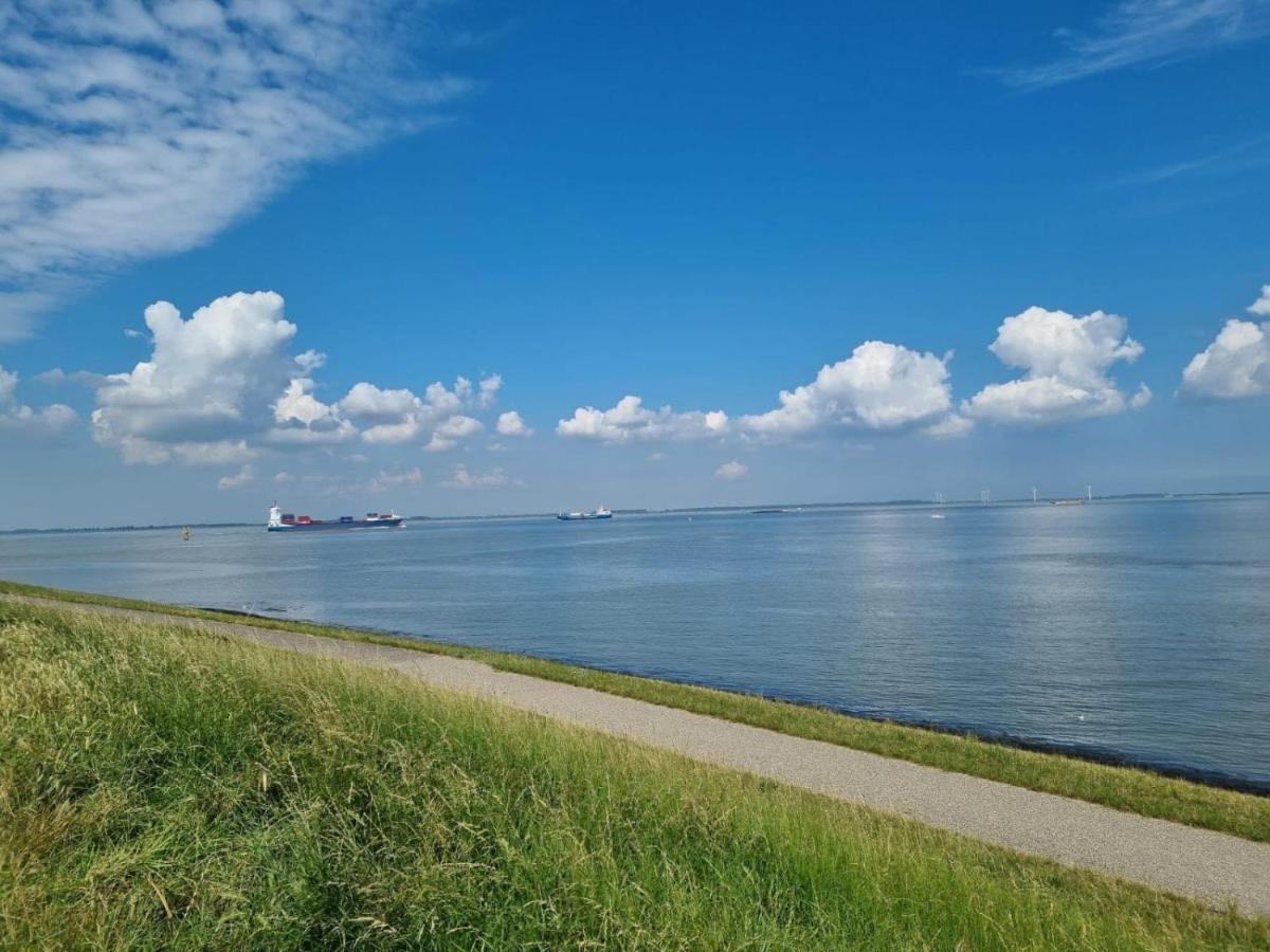 B&B Petit Chateau - Stijlvol Verblijf Centraal Gelegen In Zeeuws Vlaanderen Biervliet 外观 照片