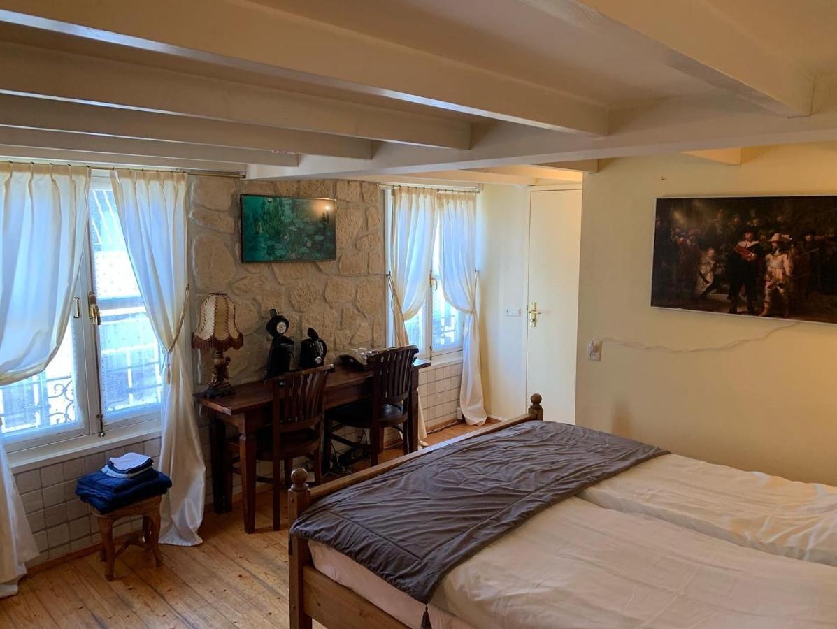 B&B Petit Chateau - Stijlvol Verblijf Centraal Gelegen In Zeeuws Vlaanderen Biervliet 外观 照片